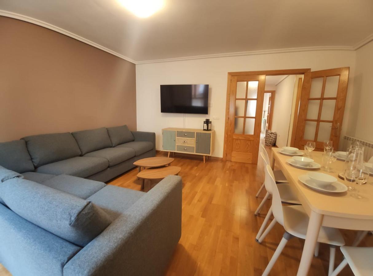 Apartamento Miral21 Jaca Exterior foto