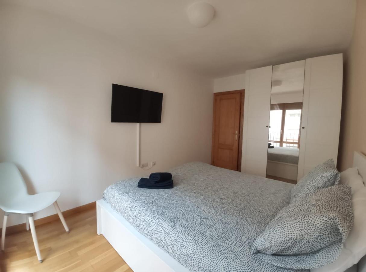 Apartamento Miral21 Jaca Exterior foto